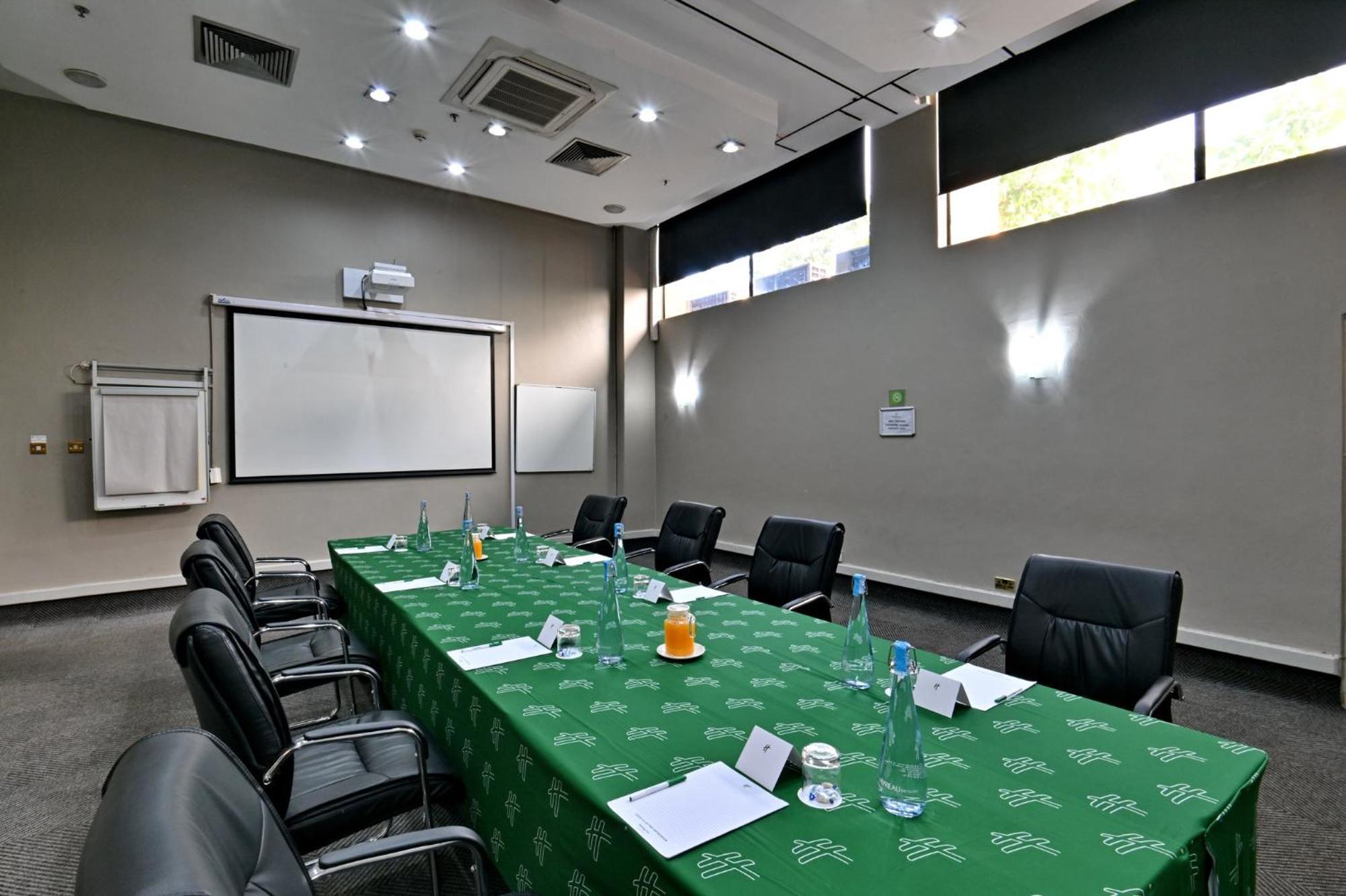 Holiday Inn - Harare By Ihg Luaran gambar
